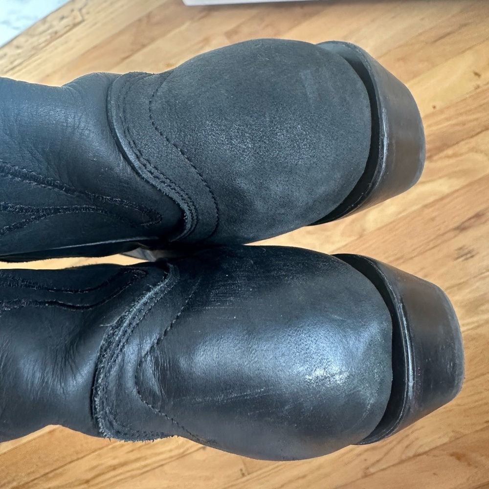 Corral Black Embroidered Heeled Boots - image 7